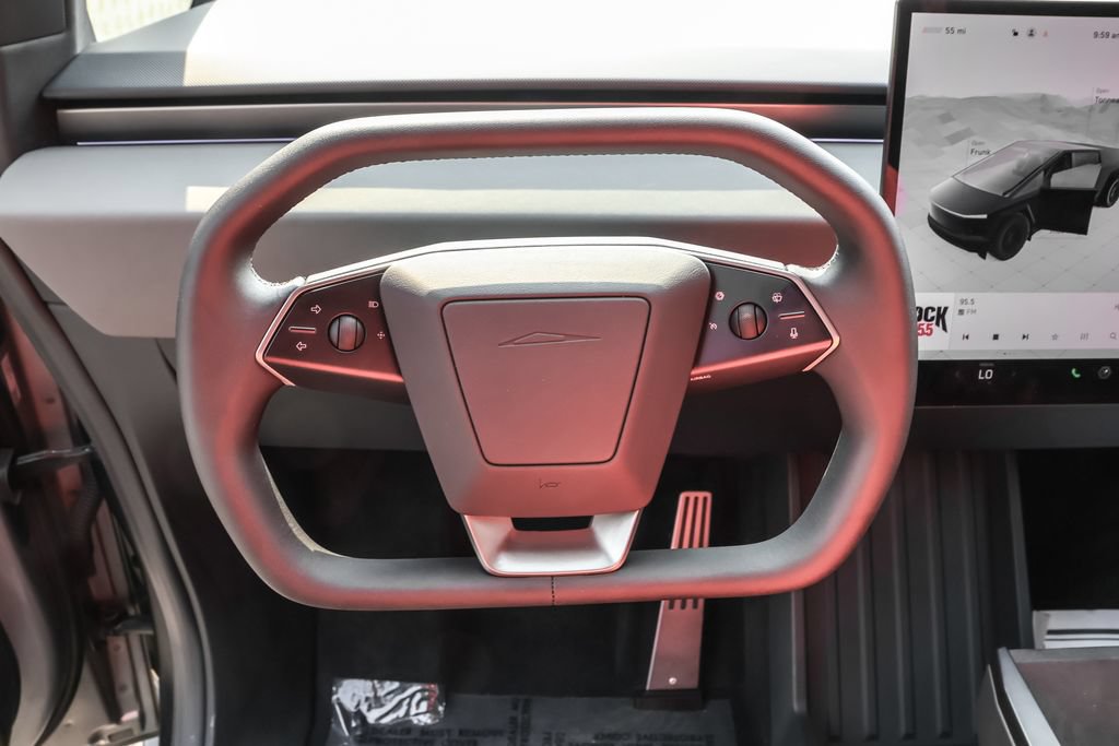 Used 2024 Tesla Cybertruck AWD Crew Cab image 17
