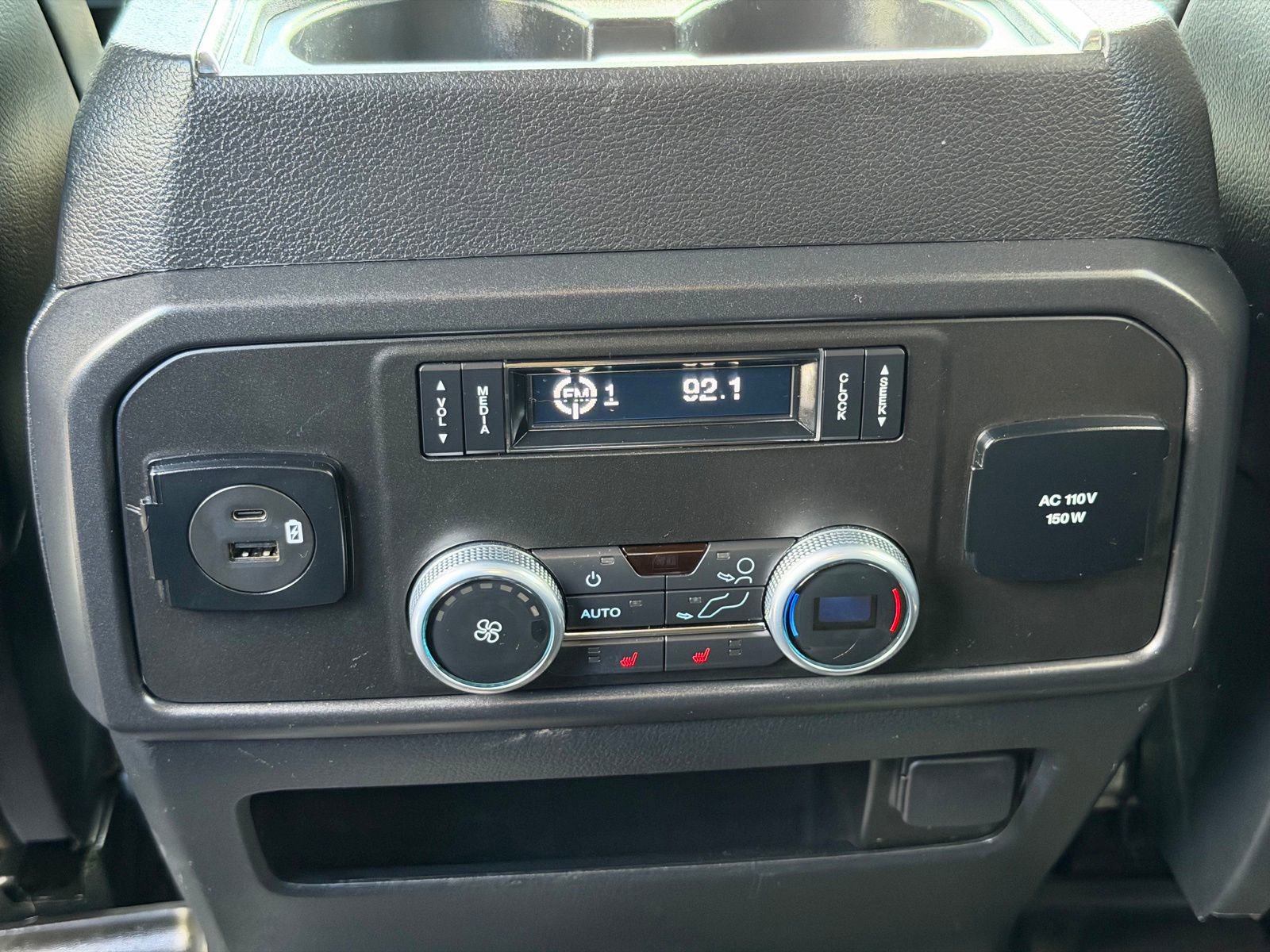 Used 2021 Ford Expedition Limited AWD/4WD image 33