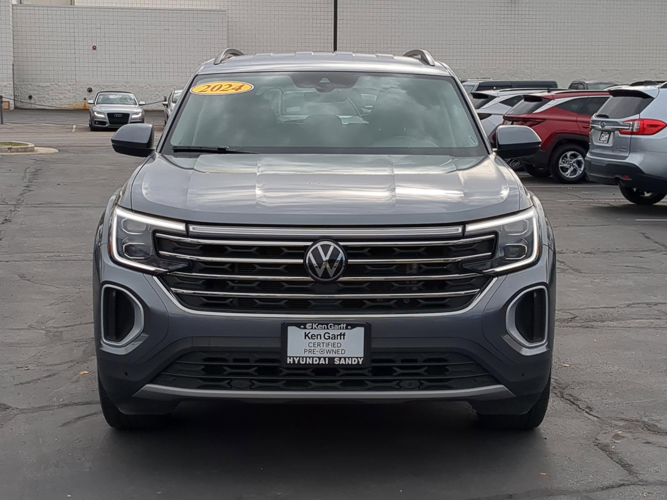 Used 2024 Volkswagen Atlas SE image 11