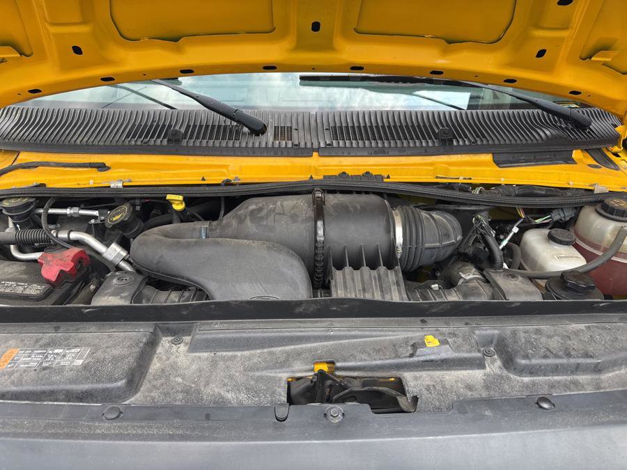Used 2019 Ford E-350 and Econoline 350 Super Duty image 11