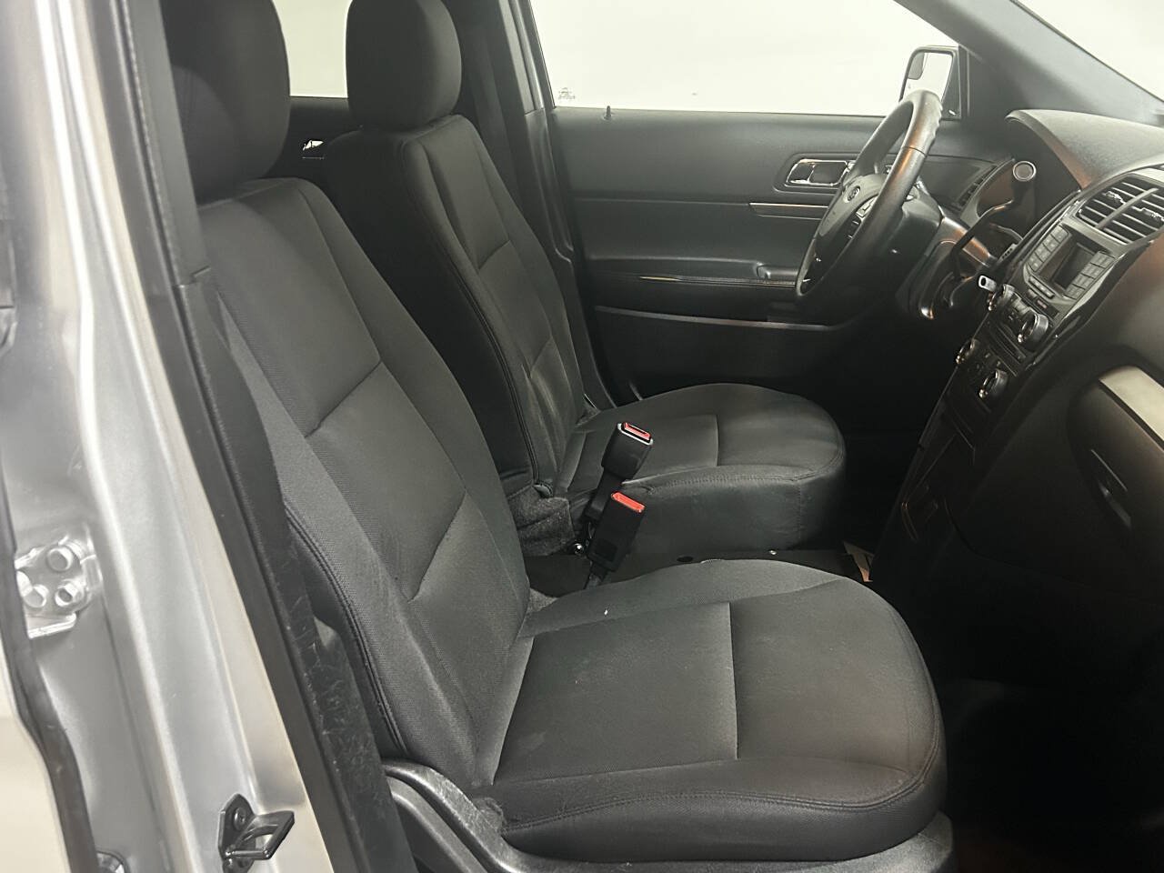Used 2017 Ford Explorer 4WD Police Interceptor w/ Ready For The Road Package image 19