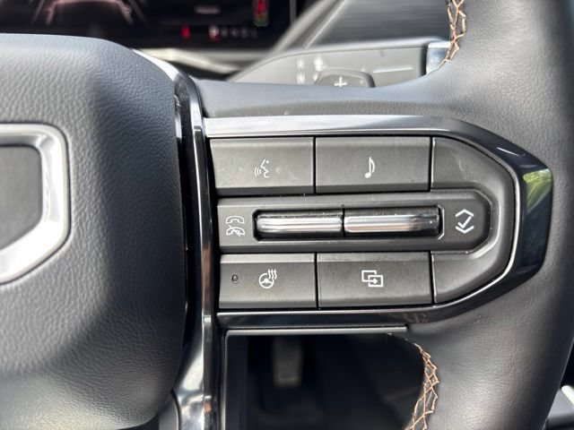 Used 2026 GMC Acadia AT4 AWD/4WD image 21