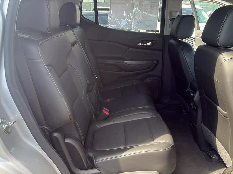 Used 2020 GMC Acadia SLT w/ Trailering Package AWD/4WD image 26