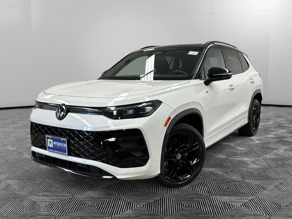 Used 2026 Volkswagen Tiguan SE R-Line