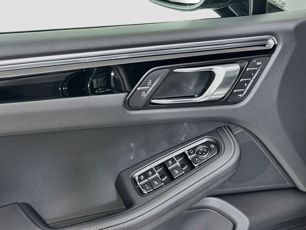 New 2026 Porsche Macan S AWD/4WD image 20