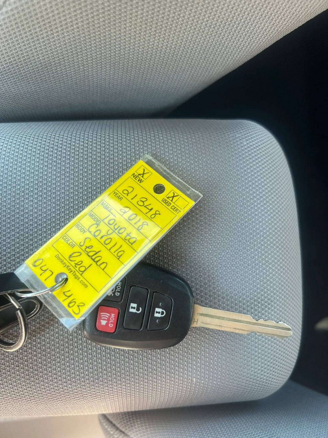 Used 2018 Toyota Corolla LE w/ Body Protection Package FWD image 39
