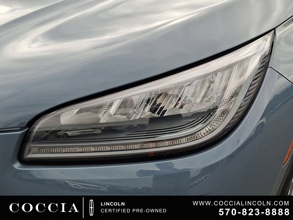 Used 2023 Lincoln Corsair AWD w/ Equipment Group 101A image 9