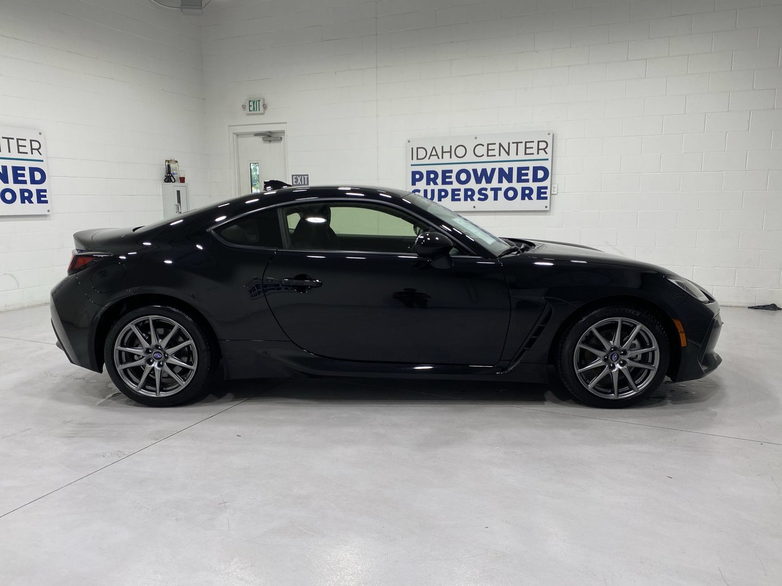 Used 2025 Subaru BRZ Premium RWD image 9