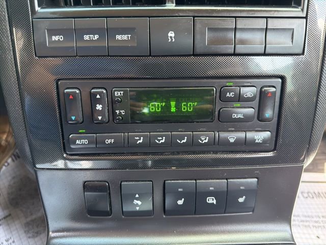 Used 2010 Ford Explorer Sport Trac Limited image 28