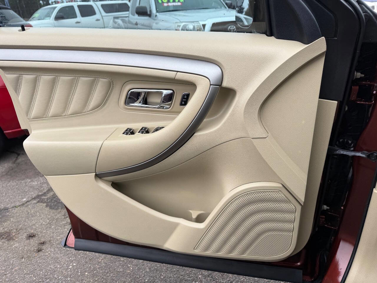 Used 2015 Ford Taurus SEL w/ Equipment Group 201A image 22