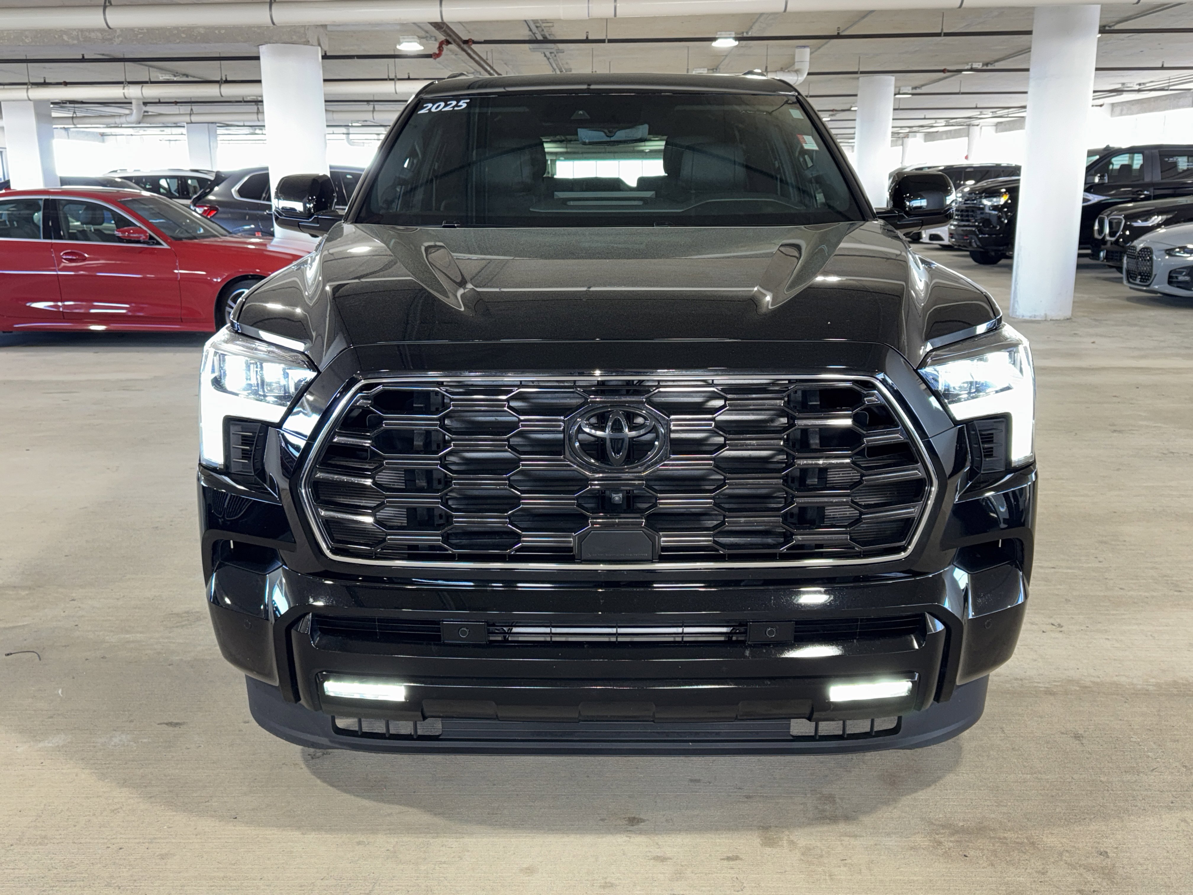 Used 2025 Toyota Sequoia Platinum image 3