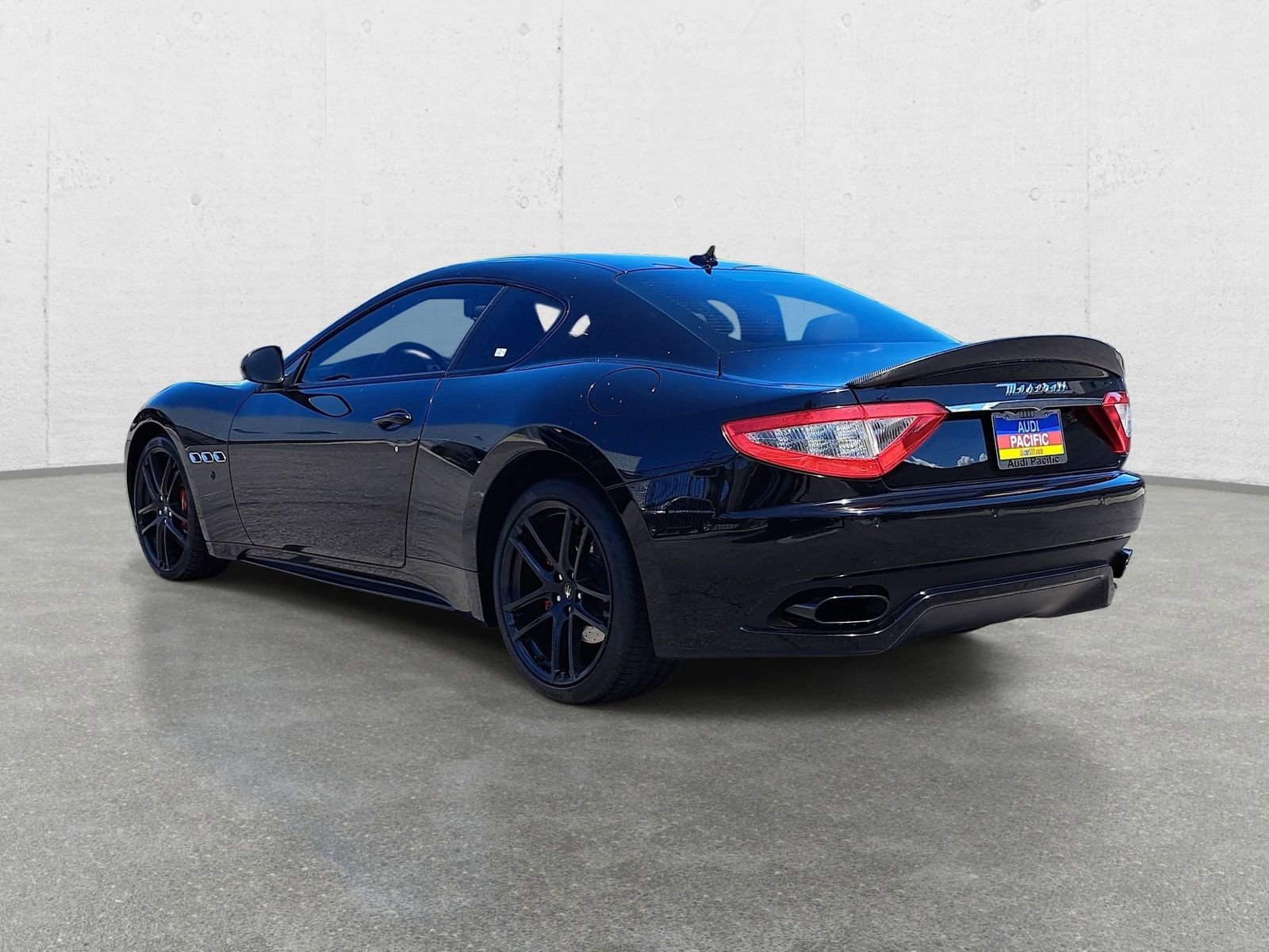 Used 2012 Maserati GranTurismo S RWD image 7