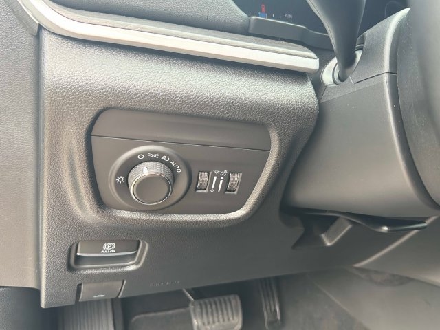 New 2026 Jeep Grand Cherokee Altitude AWD/4WD image 31