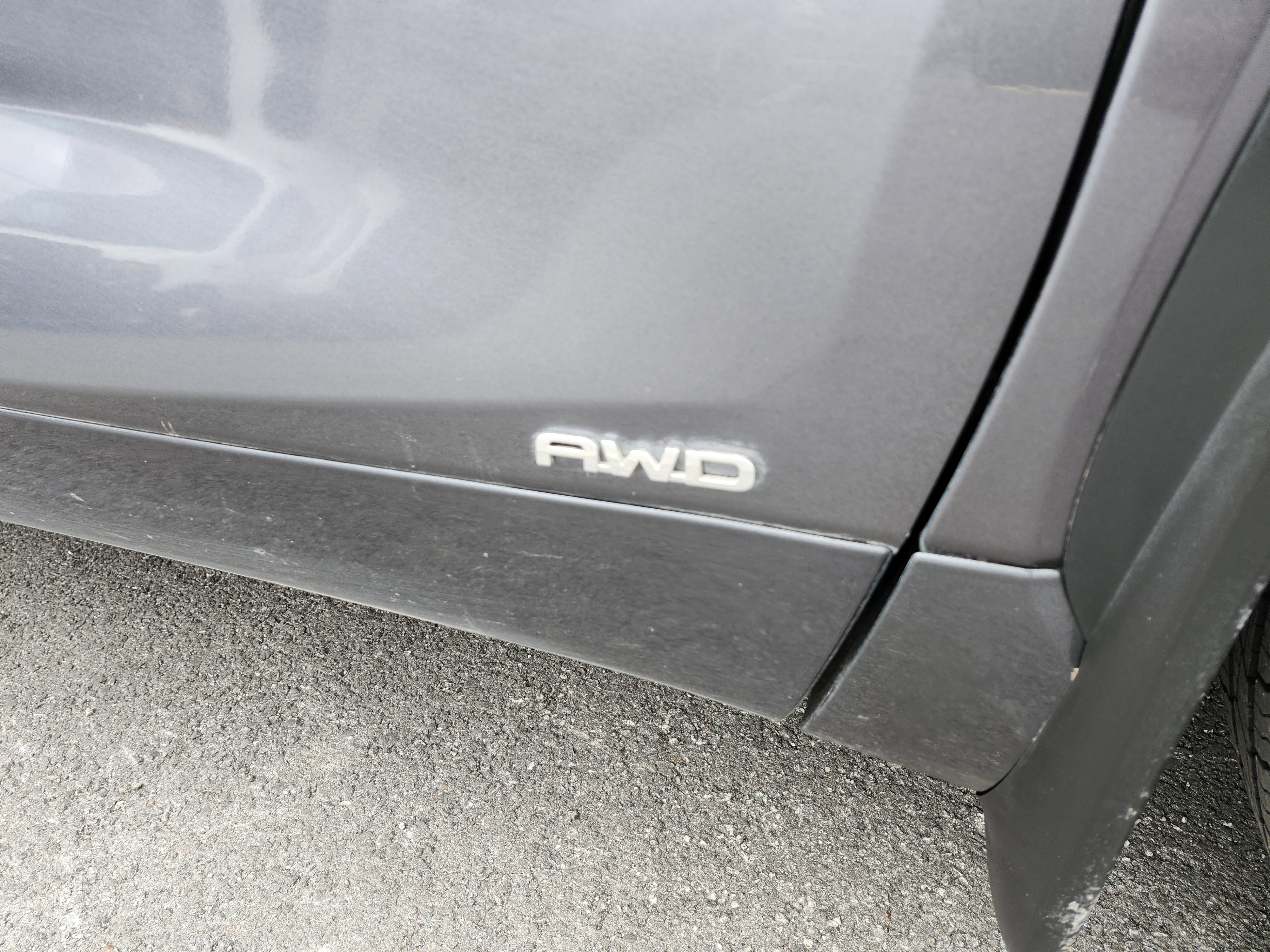 Used 2022 Toyota Highlander XLE image 14