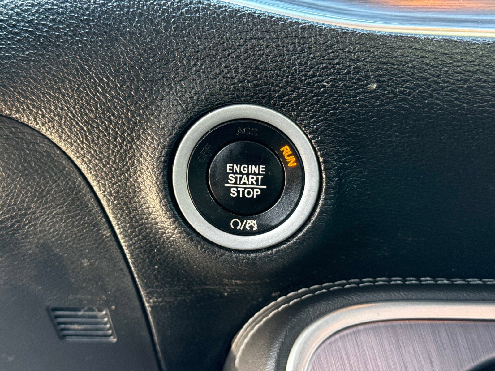 Certified 2018 Dodge Challenger R/T Scat Pack image 21