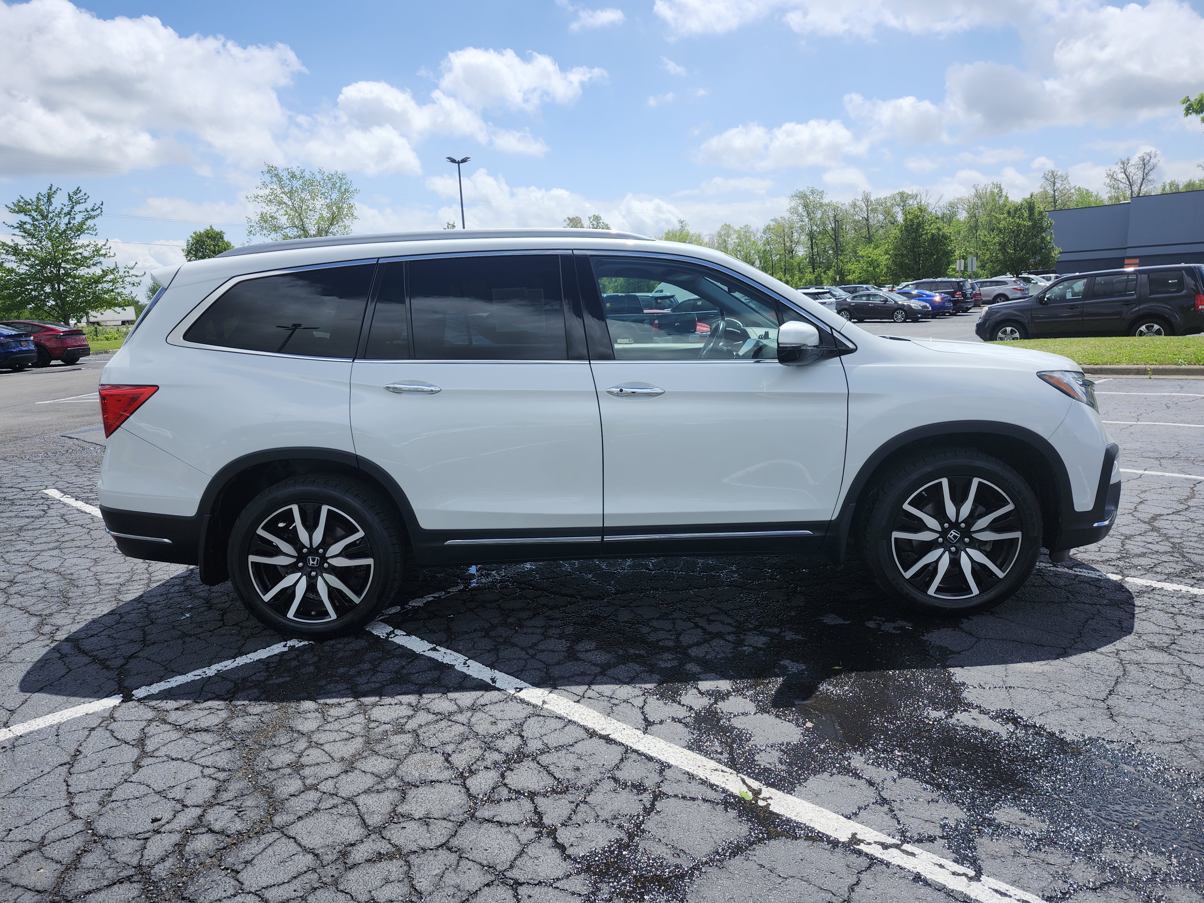 Used 2021 Honda Pilot Touring image 19