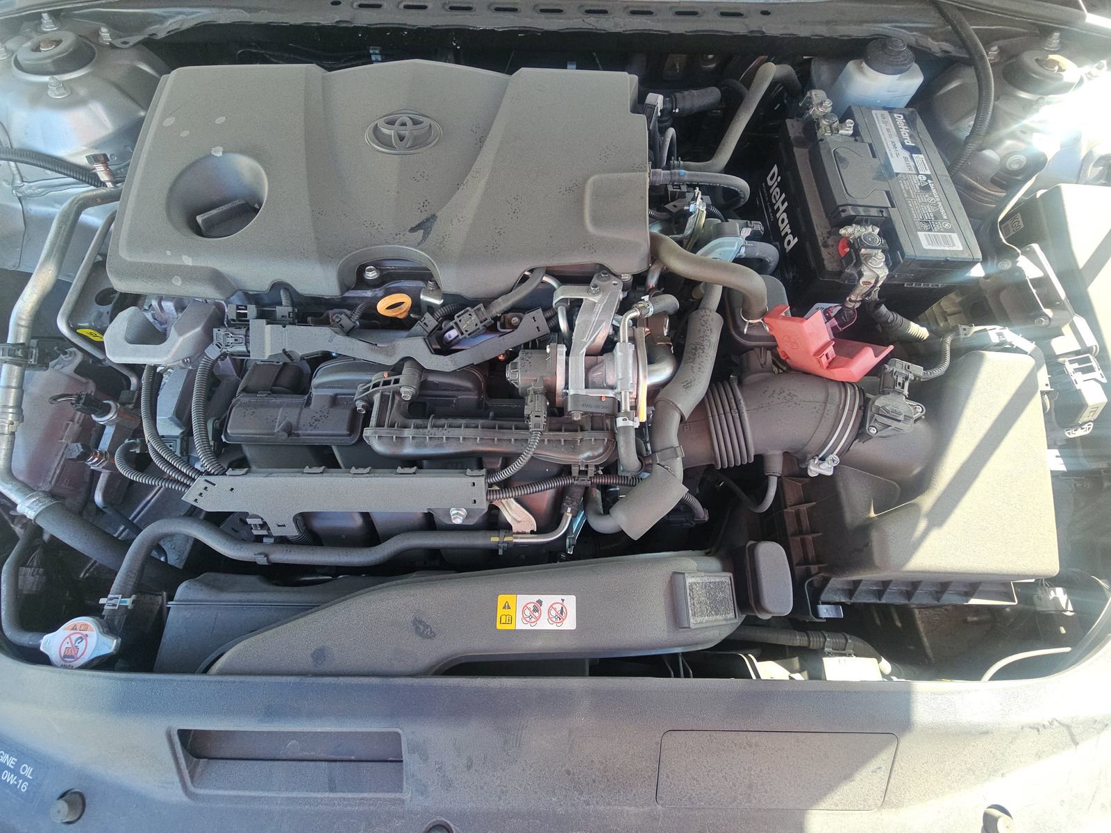 Used 2020 Toyota Camry LE image 17