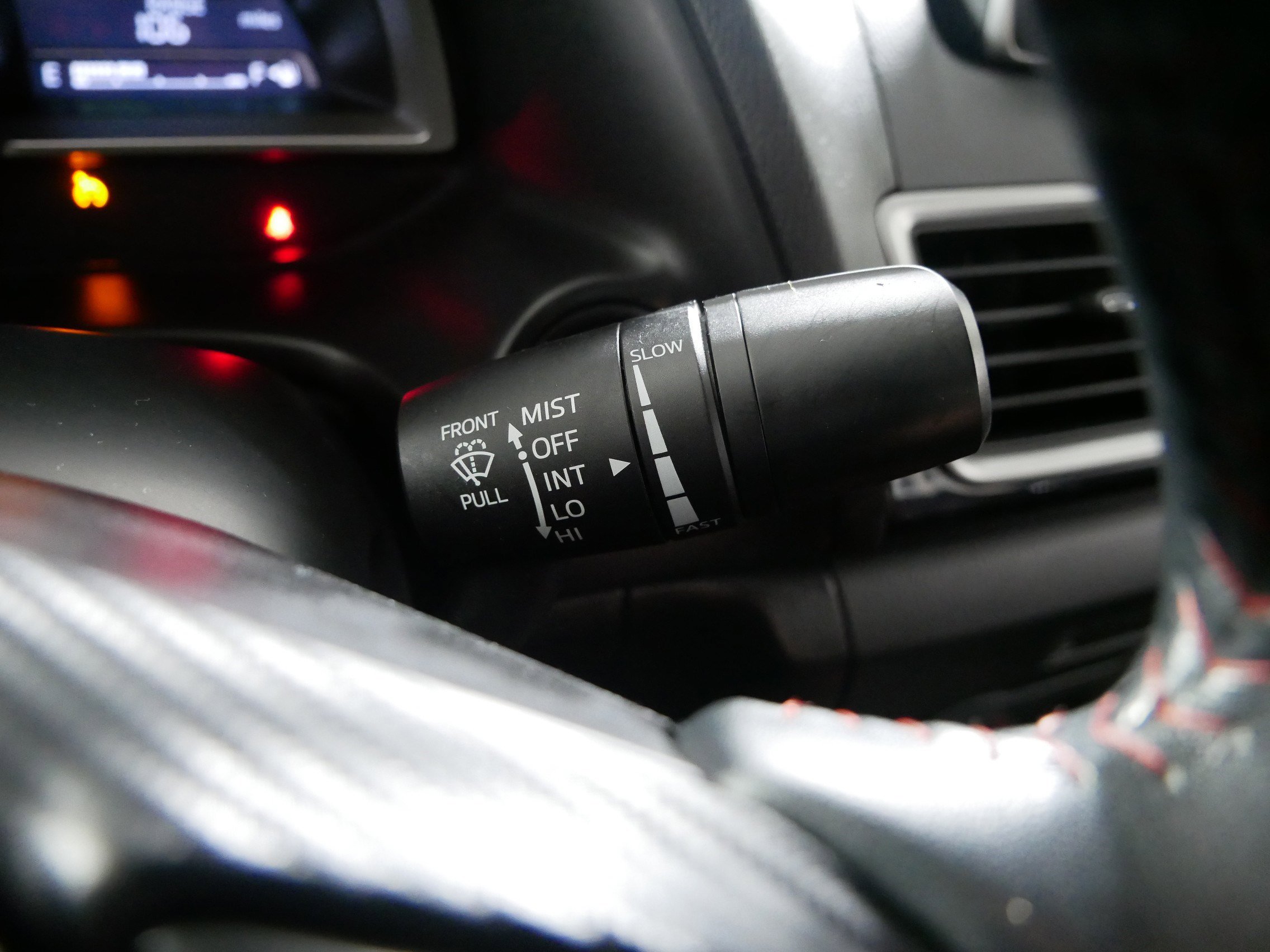 Used 2014 MAZDA MAZDA3 i Touring image 30