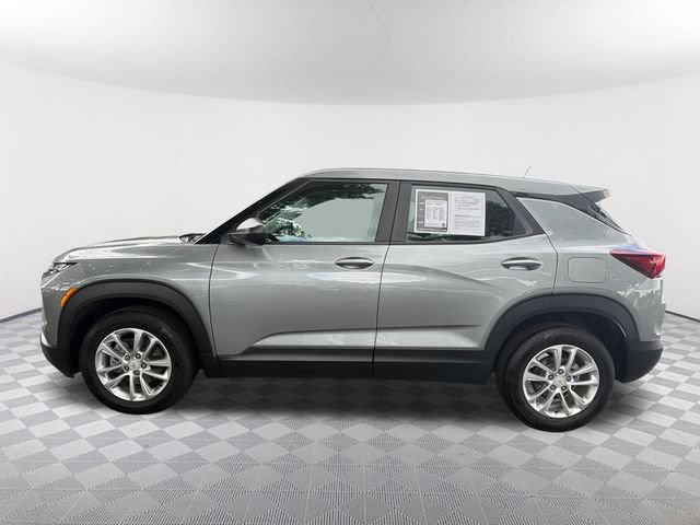 Used 2025 Chevrolet TrailBlazer LS FWD image 8