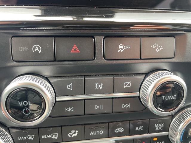 Used 2024 Ford Expedition Max XLT AWD/4WD image 29