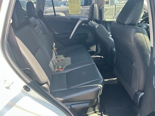 Used 2016 Toyota RAV4 Limited AWD/4WD image 19
