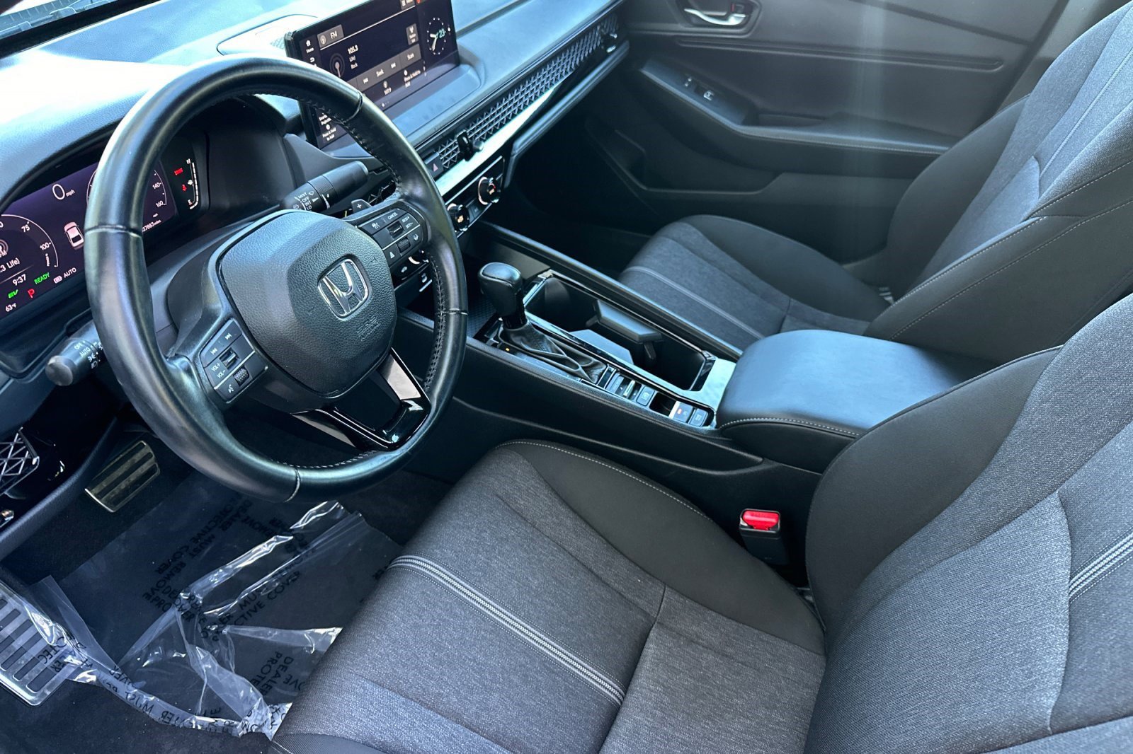 Used 2023 Honda Accord Sport image 4