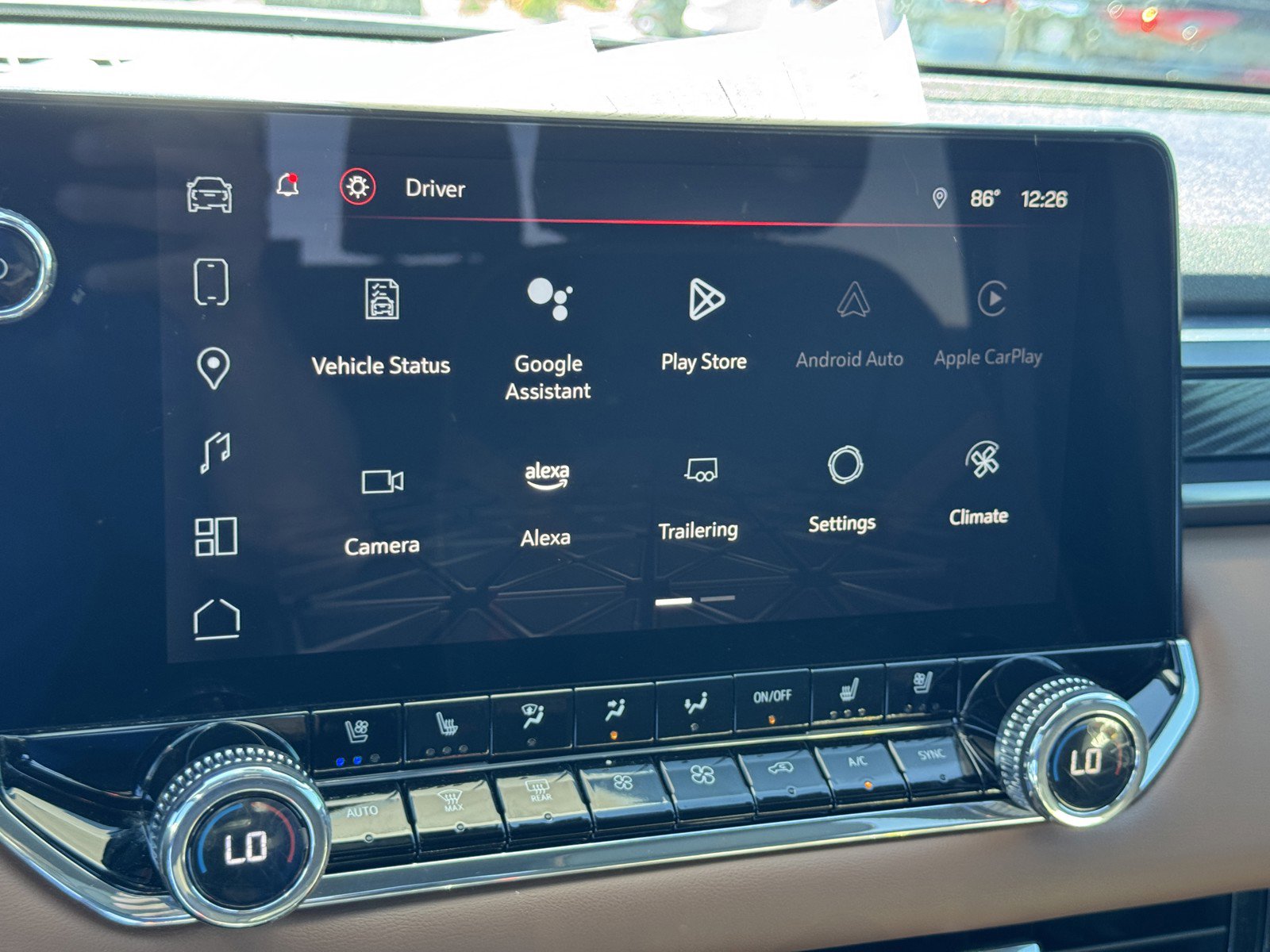 Used 2024 GMC Canyon AT4 w/ AT4 Premium Package image 18