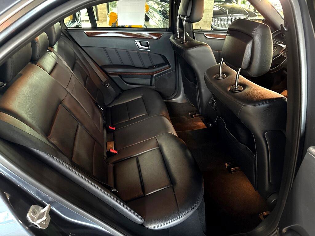Used 2013 Mercedes-Benz E 350 BlueTEC Sedan image 14