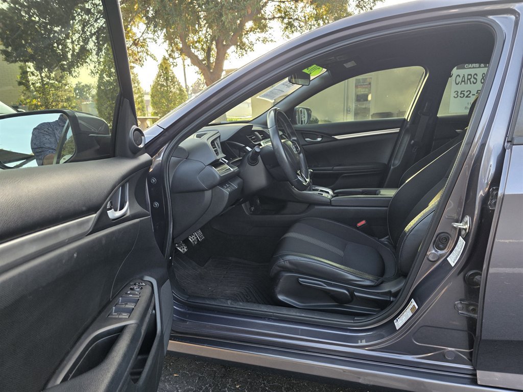 Used 2020 Honda Civic Sport image 13
