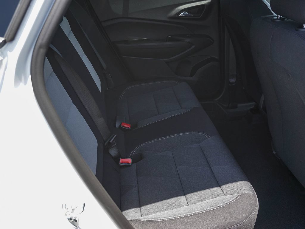 New 2026 Chevrolet Trax RS FWD image 13