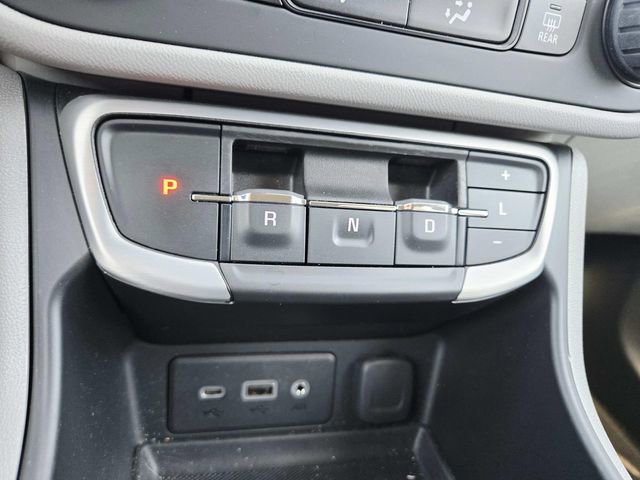 Certified 2022 GMC Terrain SLE FWD image 24