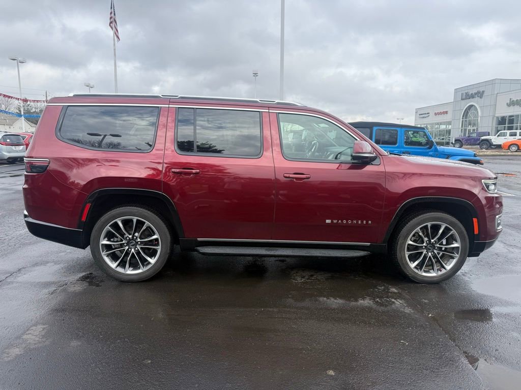 Used 2022 Jeep Wagoneer Series II w/ Premium Group I image 3