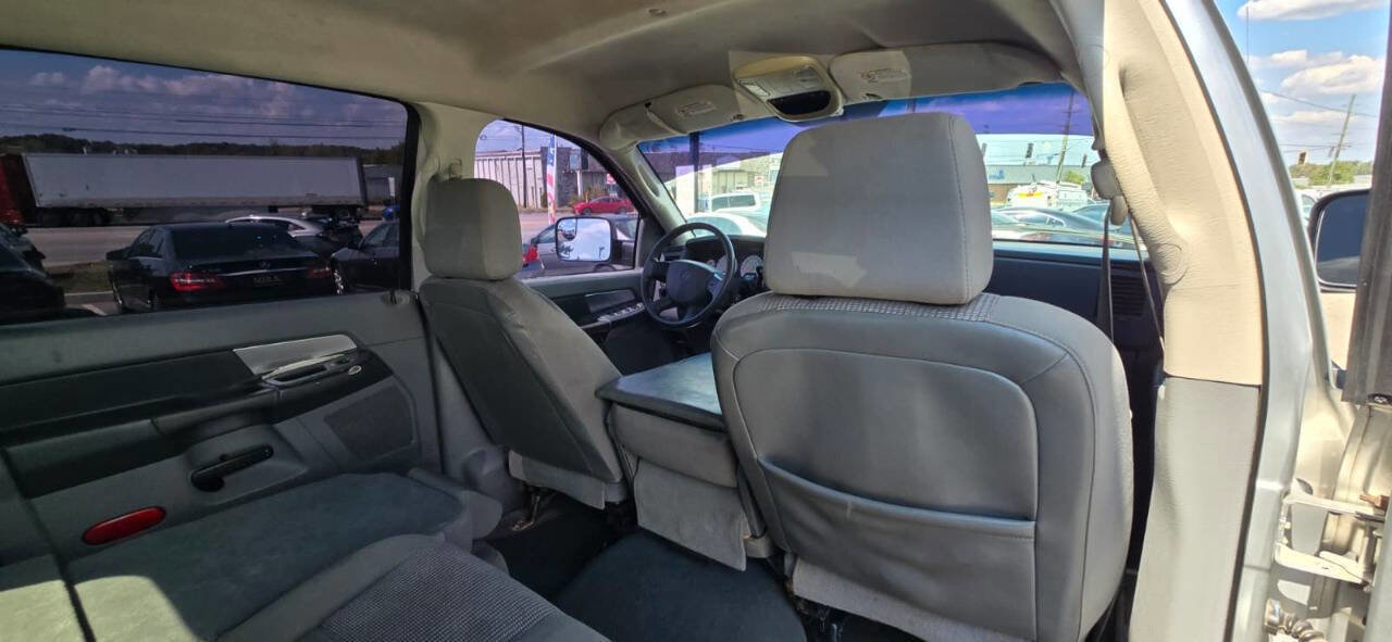 Used 2008 Dodge Ram 2500 Truck SXT image 33