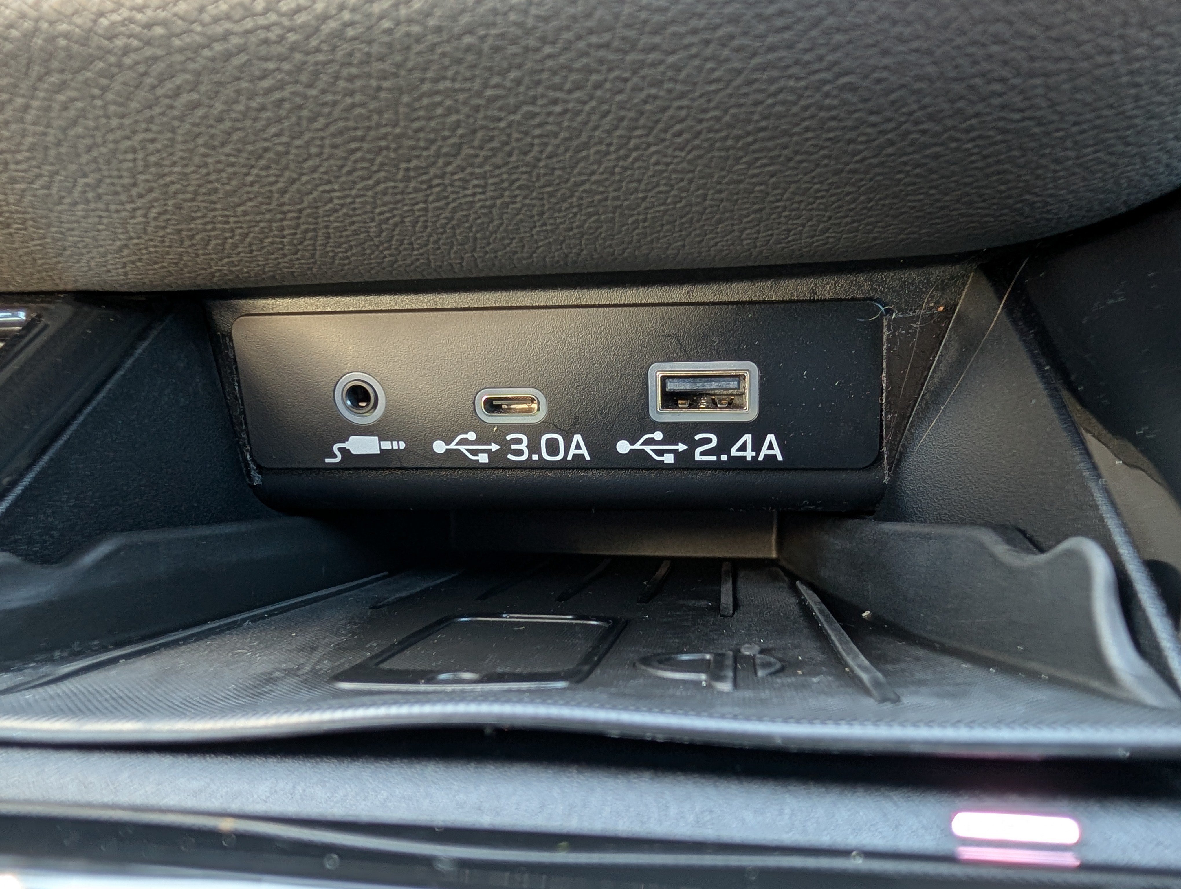 Certified 2024 Subaru Outback Wilderness AWD/4WD image 33