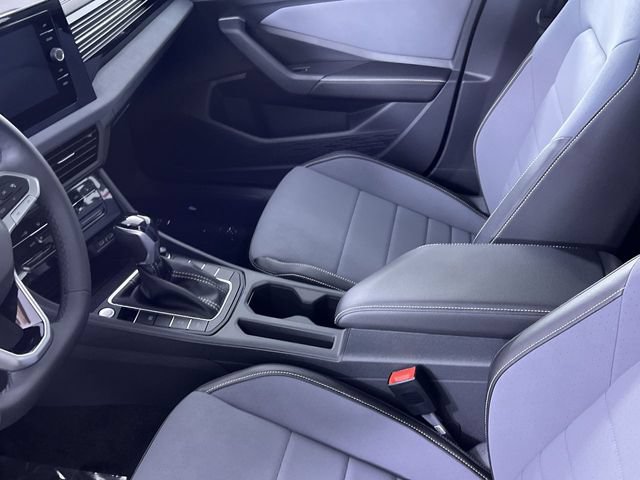 New 2026 Volkswagen Jetta SE FWD image 20