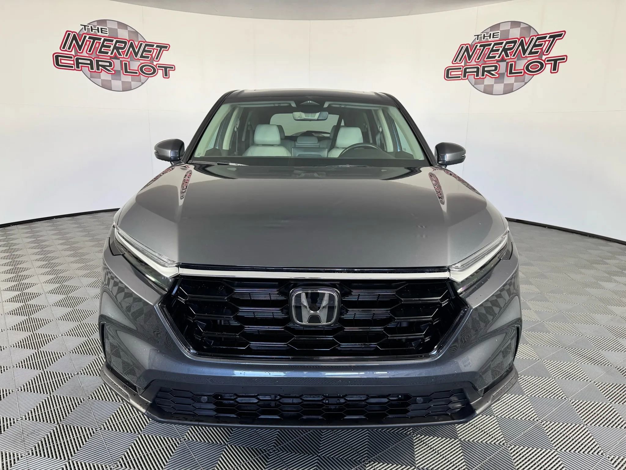 Used 2024 Honda CR-V EX-L image 2