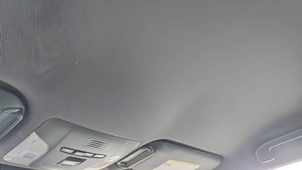 Used 2022 Toyota Corolla SE FWD image 17