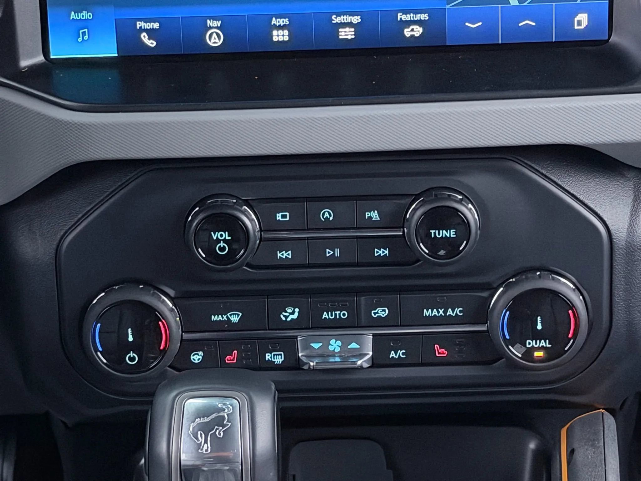 Used 2022 Ford Bronco Badlands image 24