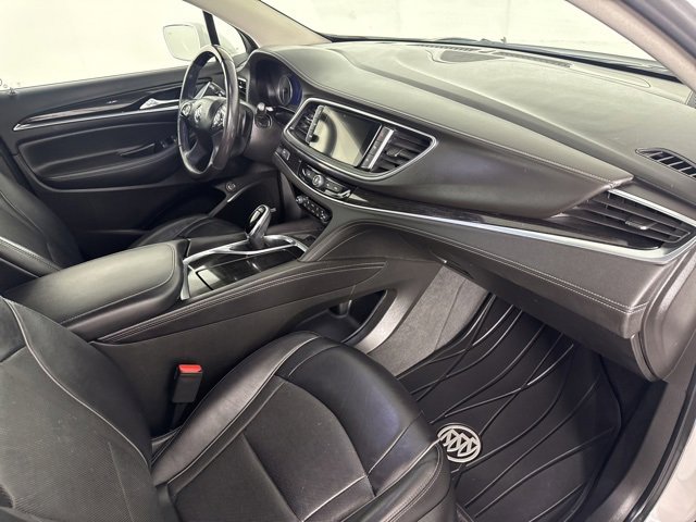 Used 2020 Buick Enclave Avenir w/ Avenir Technology Package image 13