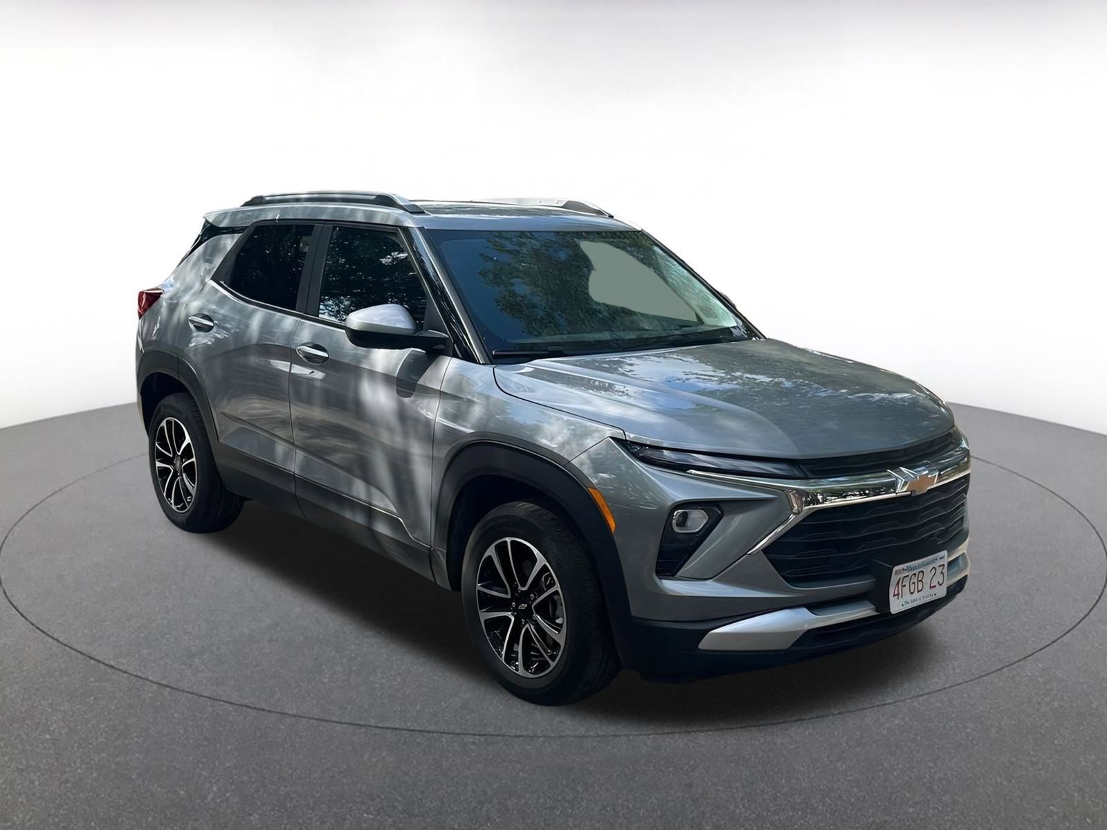 Used 2024 Chevrolet TrailBlazer LT w/ Driver Confidence Package