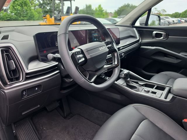 Certified 2026 Kia Sorento S FWD image 14