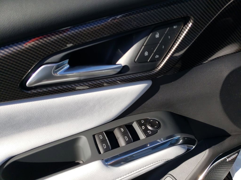 New 2026 Chevrolet Traverse High Country w/ LPO, Floor Liner Package image 11