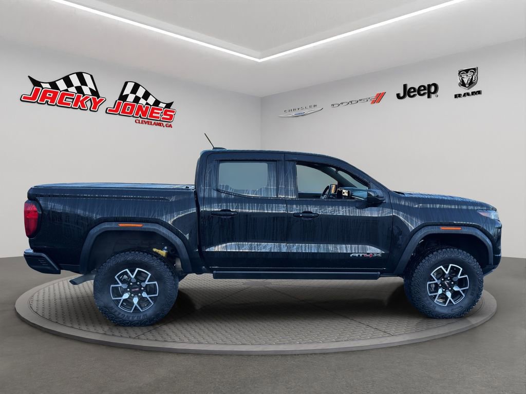 Used 2024 GMC Canyon AT4X image 11
