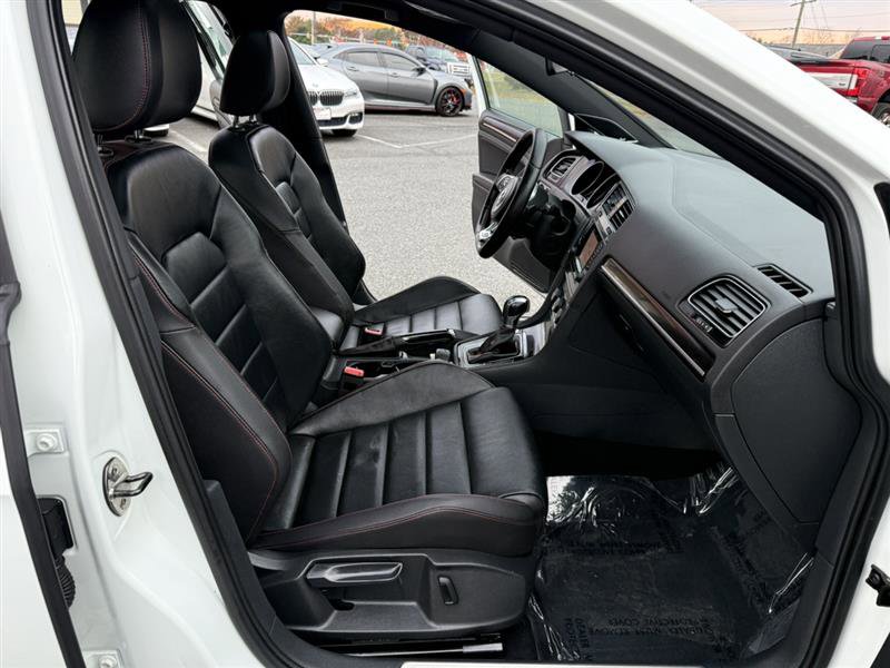 Used 2015 Volkswagen GTI Autobahn w/ Lighting Package (SEL) image 11