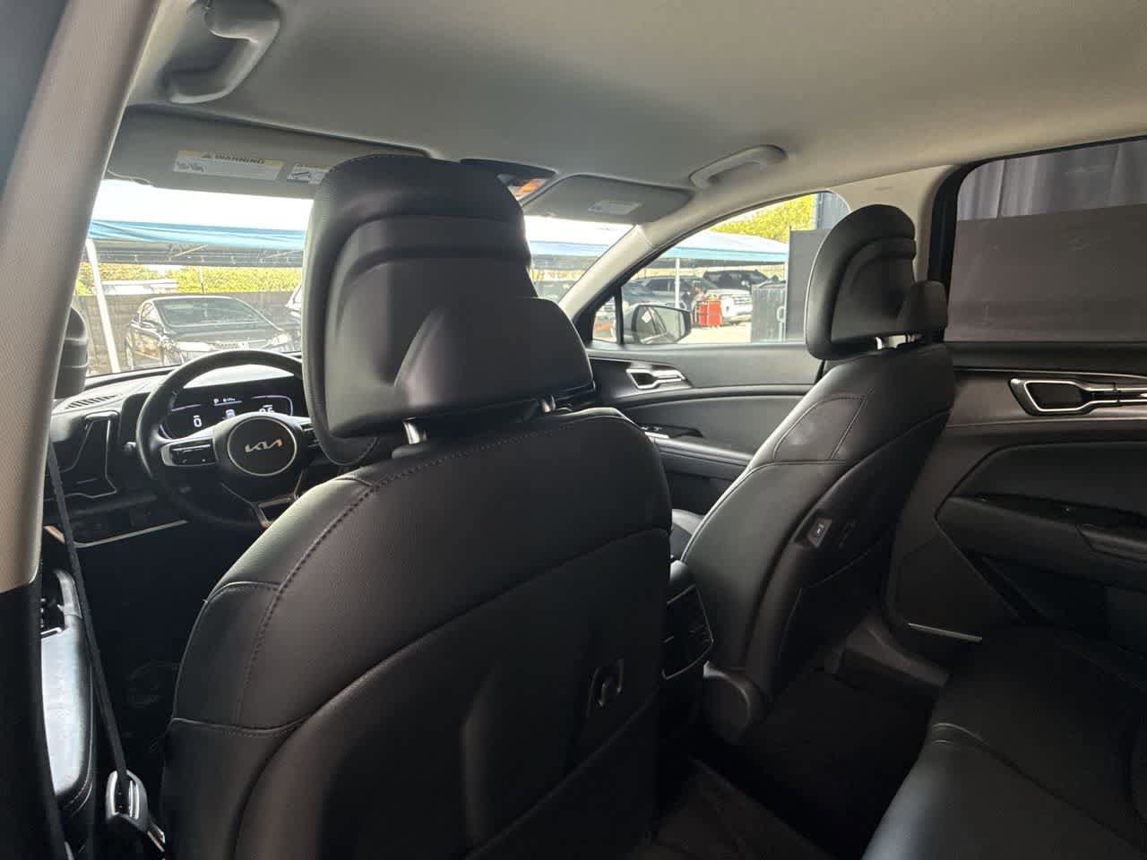 Used 2023 Kia Sportage EX FWD image 23