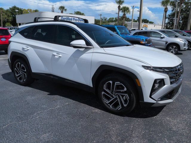 Certified 2026 Hyundai Tucson Limited FWD image 2