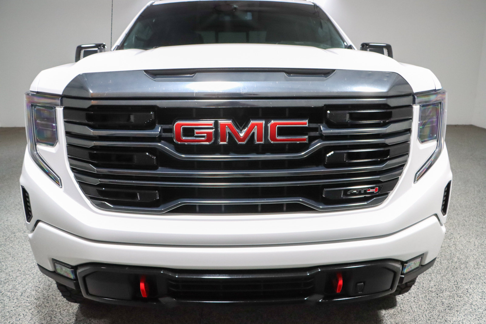 Used 2022 GMC Sierra 1500 AT4 w/ AT4 Preferred Package AWD/4WD image 5