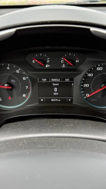 Used 2020 Chevrolet Malibu LS w/ LPO, Convenience Package 1 FWD image 6