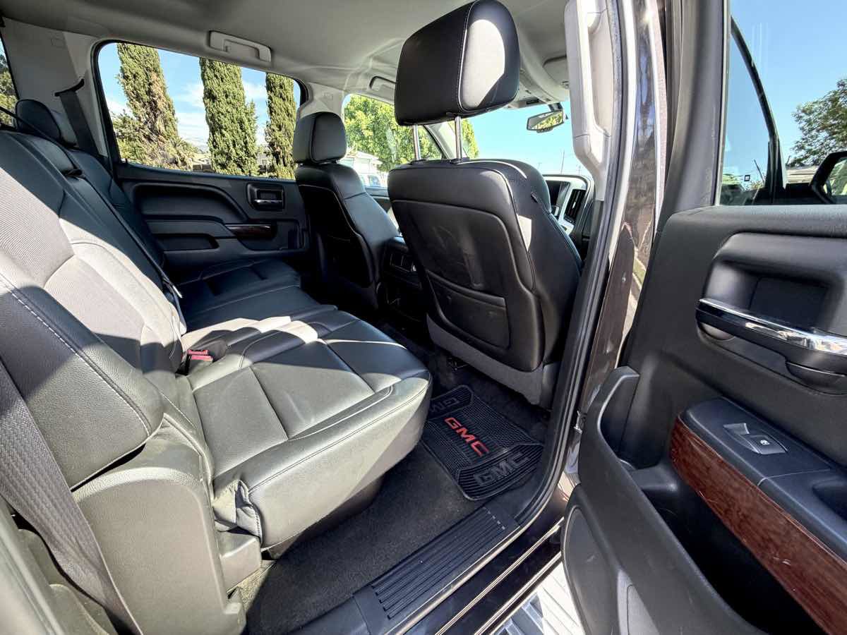 Used 2015 GMC Sierra 1500 SLT w/ SLT Crew Cab Value Package image 13