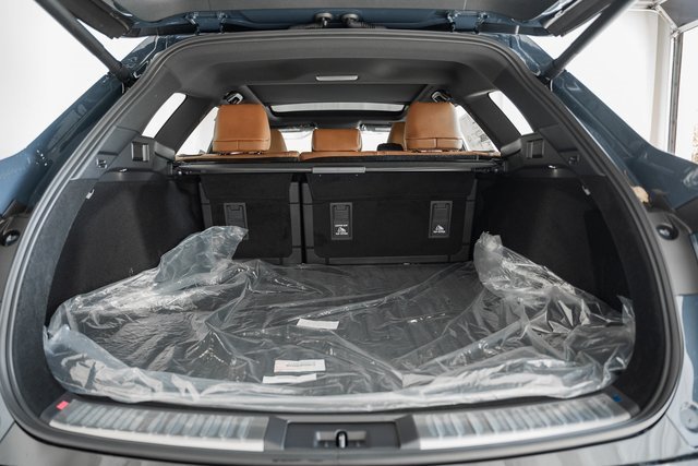 New 2025 Toyota Crown Signia w/ Advanced Technology Package AWD/4WD image 19